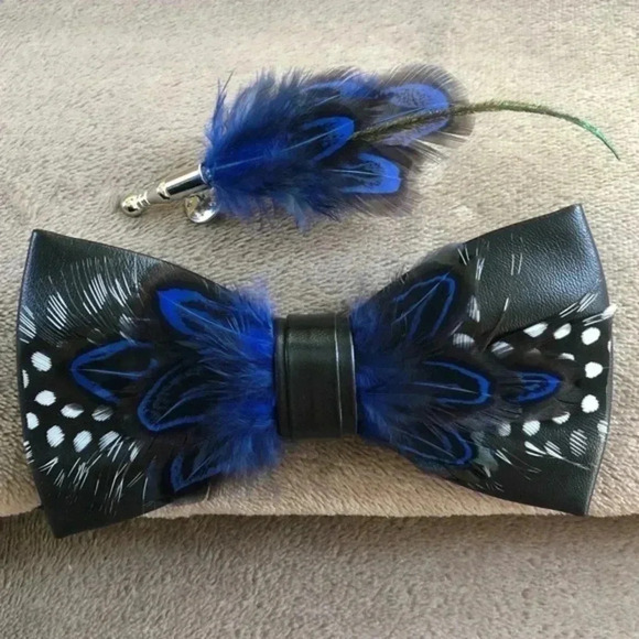 Spotted Black & Cobalt Luxury Leather Feather Bowtie and Lapel Pin Set Italy - Picture 1 of 5